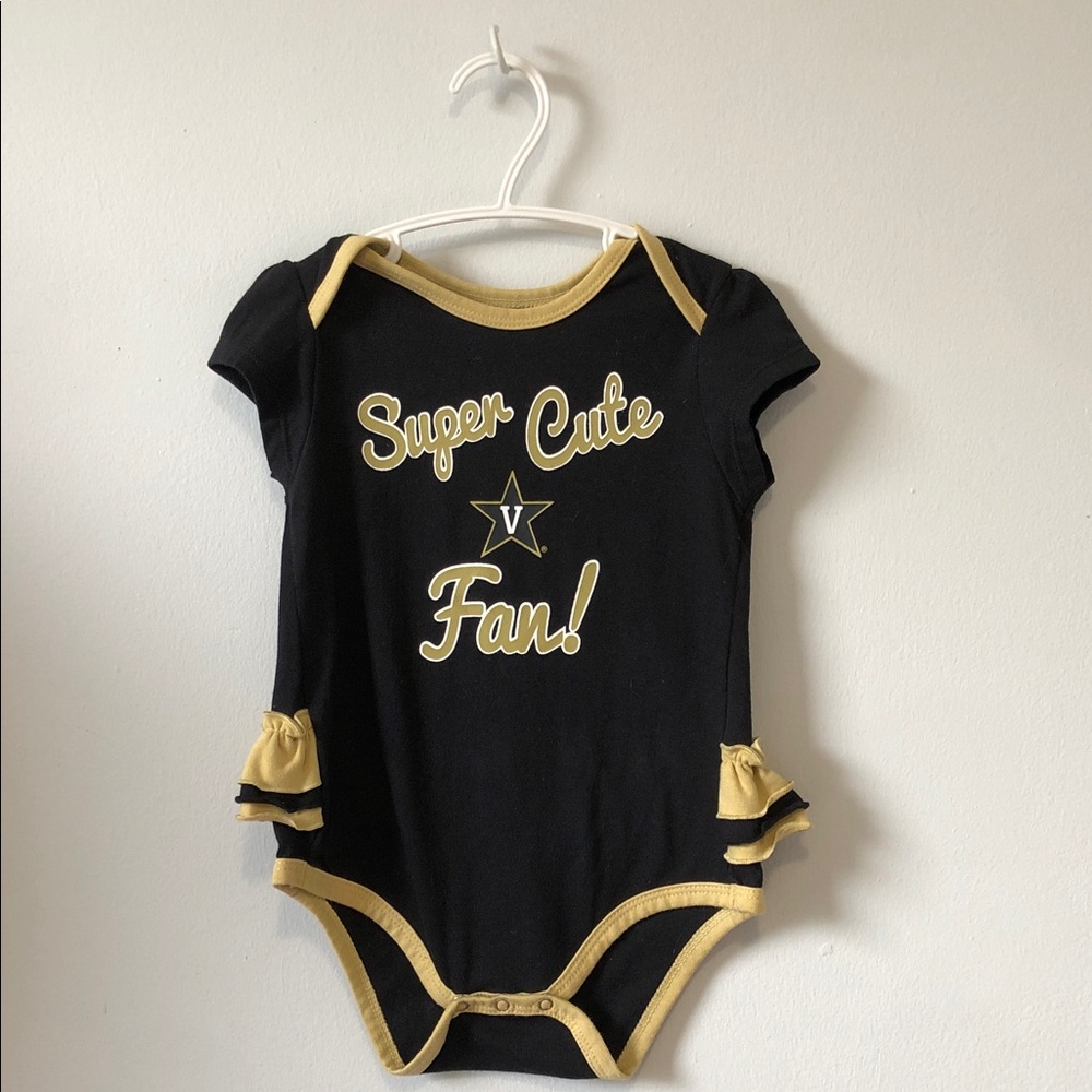 Black & Gold 'Super Cute Fan!' Baby One-Piece Bodysuit
